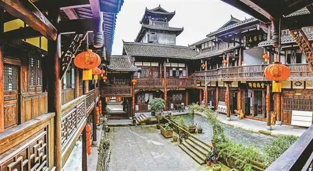 观山湖区世纪城街道寒假公益课堂开课啦!